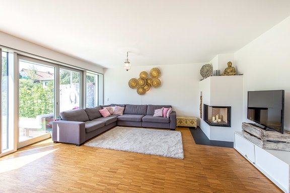Living area with fireplace