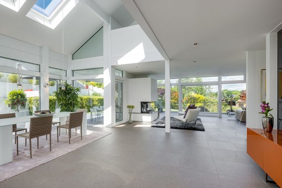 Weitläufigkeit und Lichtfülle