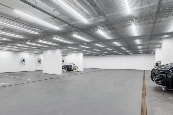 Moderne Tiefgarage