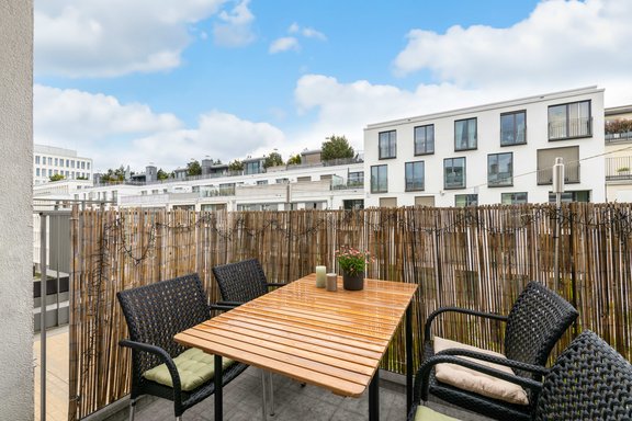 Balkon mit Westausrichtung