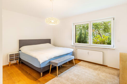 Quiet bedroom