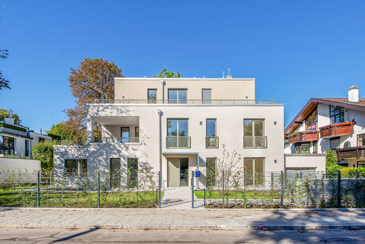Lichterfüllte 4-Zimmer-Gartenwohnung zum Erstbezug