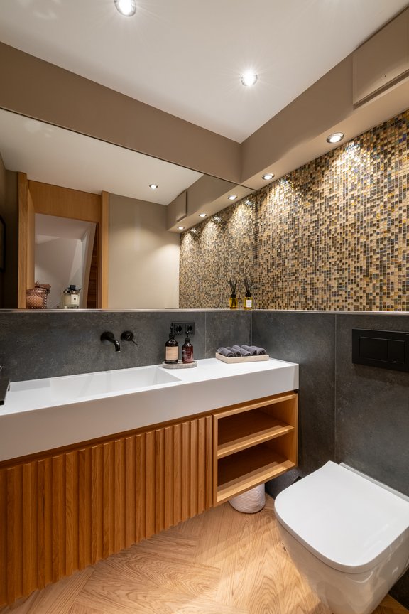 Stylisches Gäste-WC