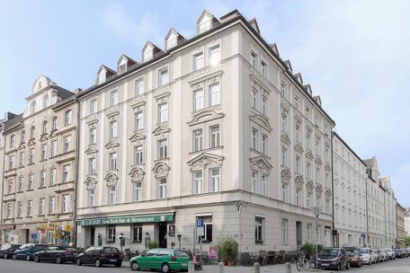 Lichterfüllte Dachgeschoss-Wohnung mit Galerie und herrlicher Süd-Terrasse