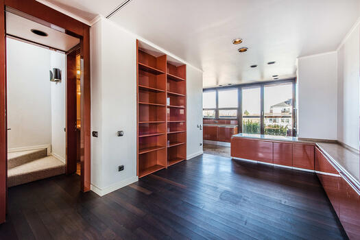 Bright dining area