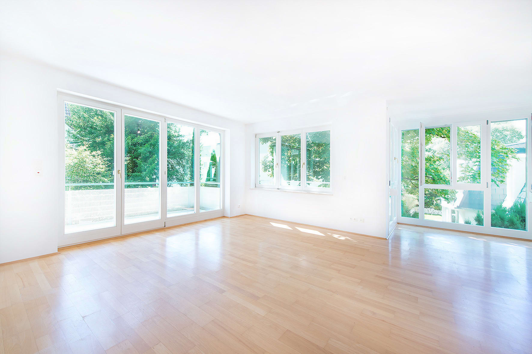 Lichterfüllte moderne 4-Zimmer-Wohnung mit großem Südwest-Balkon in ...