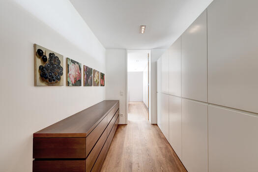 Dressing room with access to the master area