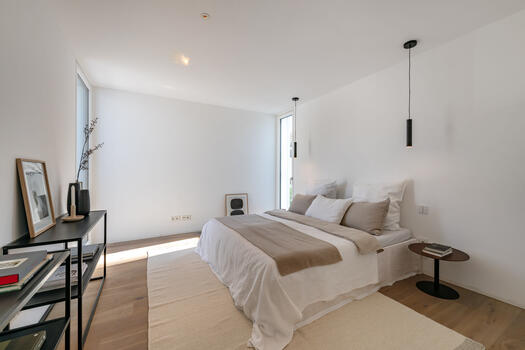 Drei Schlafzimmer mit Terrasse