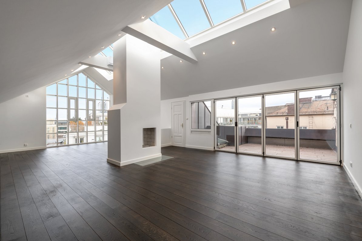 Living area with open fireplace