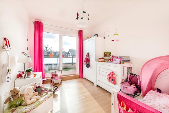 Children's room with roof terrace access