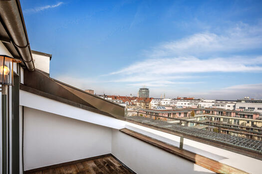 Roof terrace with privacy