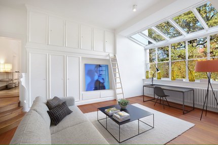 Atelier mit Deckenhöhe von ca. 3,40 Meter