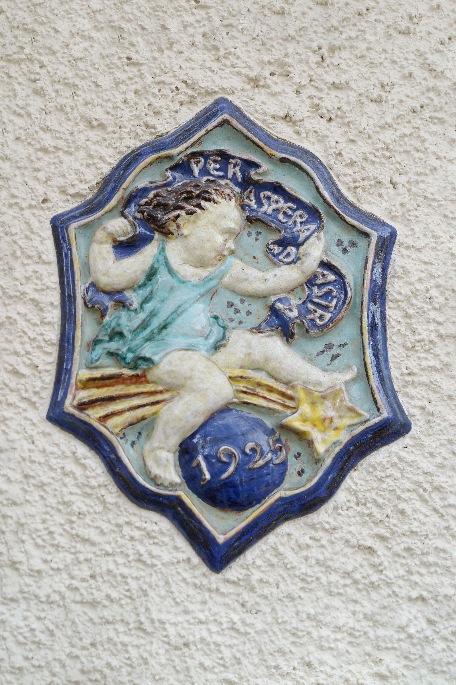 Historisches Detail am Eingang
