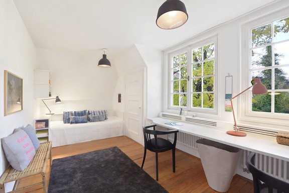 Geräumiges Kinderzimmer