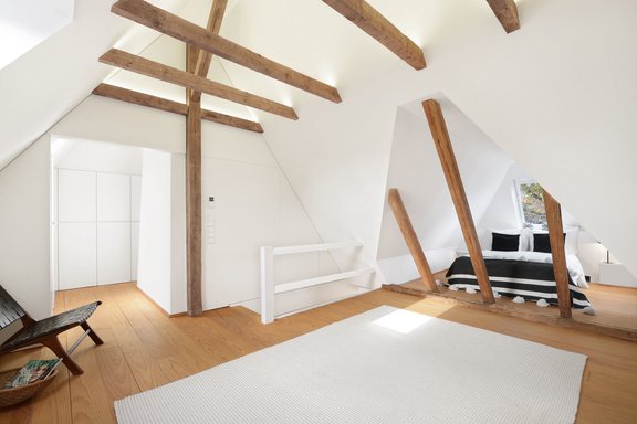 Masterschlafzimmer mit Ankleide