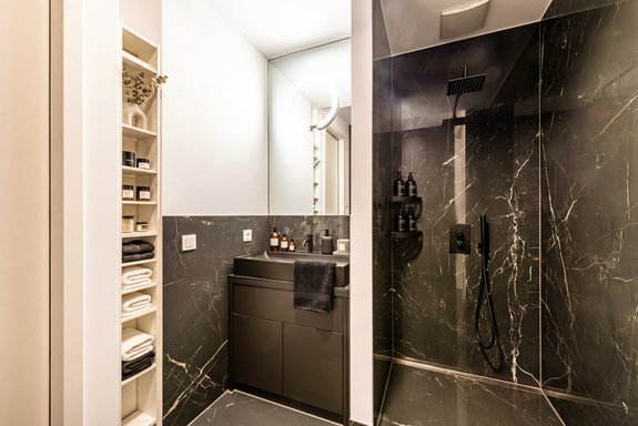 Aesthetic bathroom design