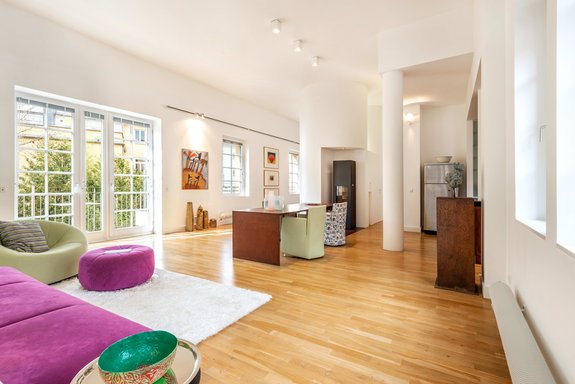 Weitläufiger Wohnbereich