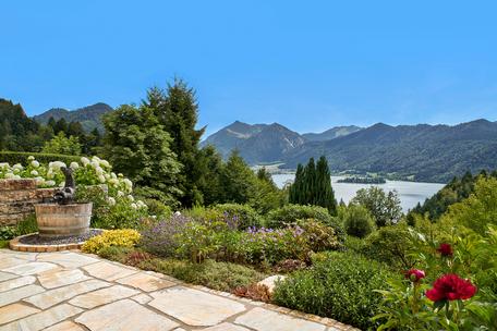 Logenplatz am Schliersee: Doppelhaushälfte mit fantastischem See- und Bergblick