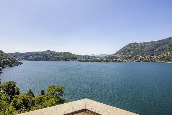 Blick nach Cernobbio