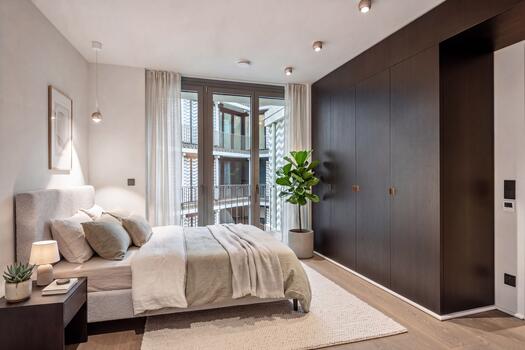 Bright bedroom (virtually furnished)