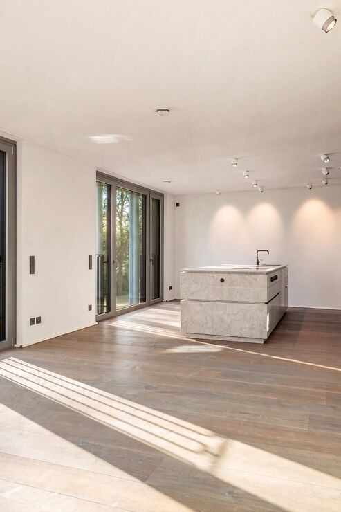 A Harmoniously Integrated Kitchen