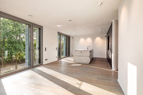 A Harmoniously Integrated Kitchen