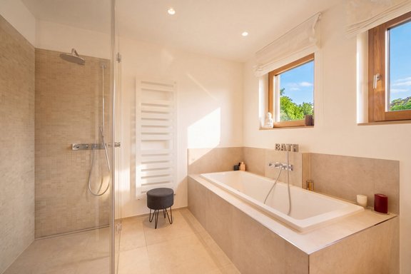 Modern bathroom