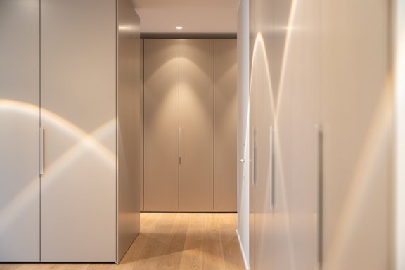 Großzügige Ankleide