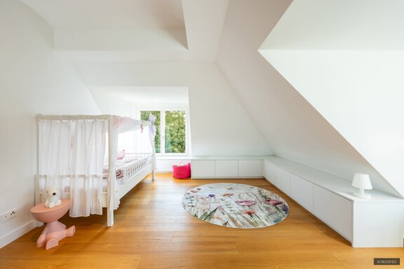 Gäste-/Kinderzimmer mit Bad en suite im DG
