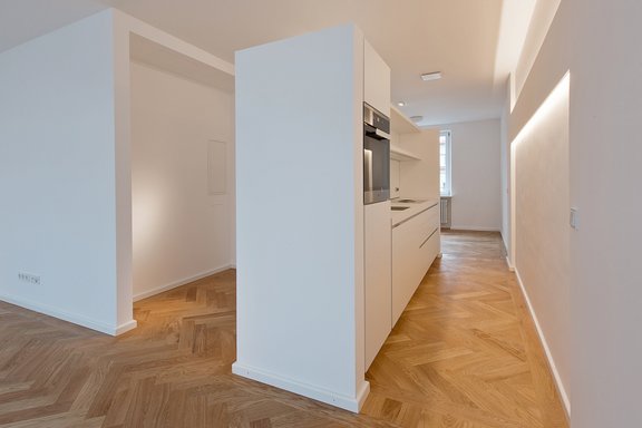 Fitted kitchen in pantry style