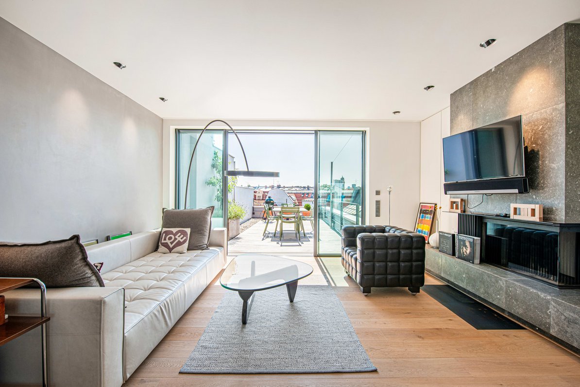 Luxurious roof terrace apartment