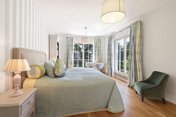 Kinderzimmer mit zweiseitiger Verglasung