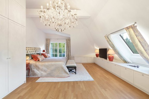 Master-Bedroom im Dachgeschoss