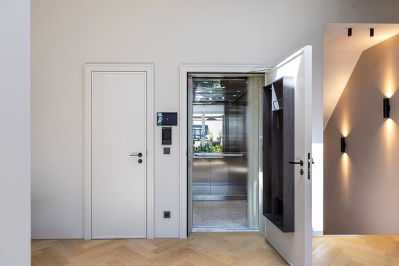 Private, wheelchair-accessible elevator access
