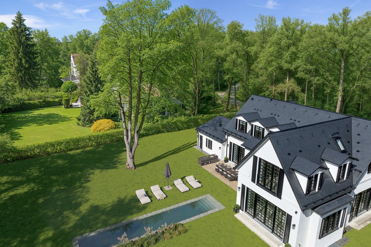 Luxus-Villa (Visualisierung)