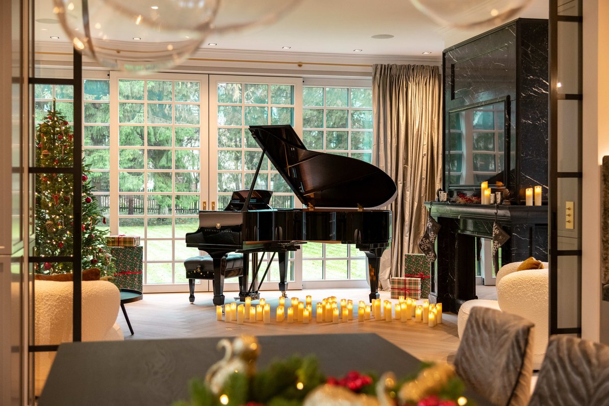 Atmospheric get-together