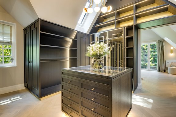 Top-class master dresses