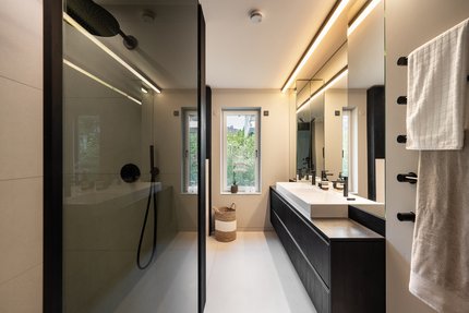 Exquisite Badgestaltung