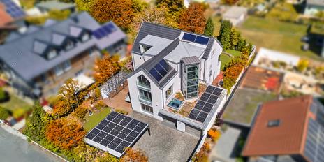 Maximale Flexibilität auf über 430 m²: Luxuriöse Villa mit Lift, Heimkino und Spa-Oase