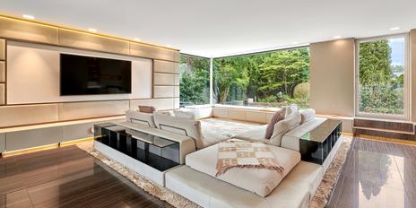 Maximale Flexibilität auf über 430 m²: High-End-Villa mit Lift, Büro, Heimkino und Spa-Oase