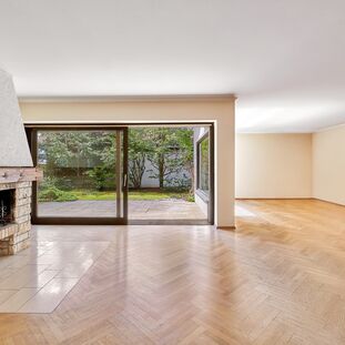 Living area with a fireplace