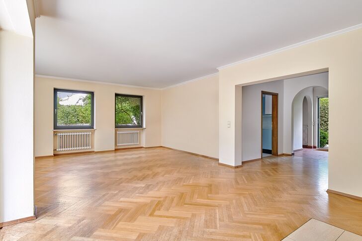 Spacious living area