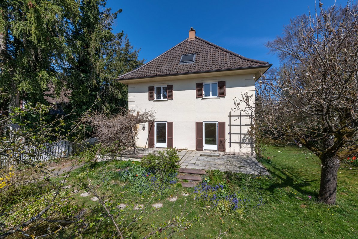 Charmantes Kaffeemühlenhaus