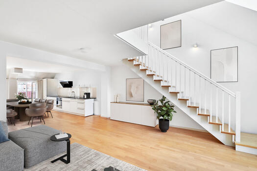 Living/dining area (visualized)