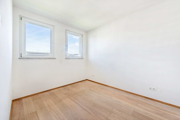 Gut geschnittenes Schlafzimmer