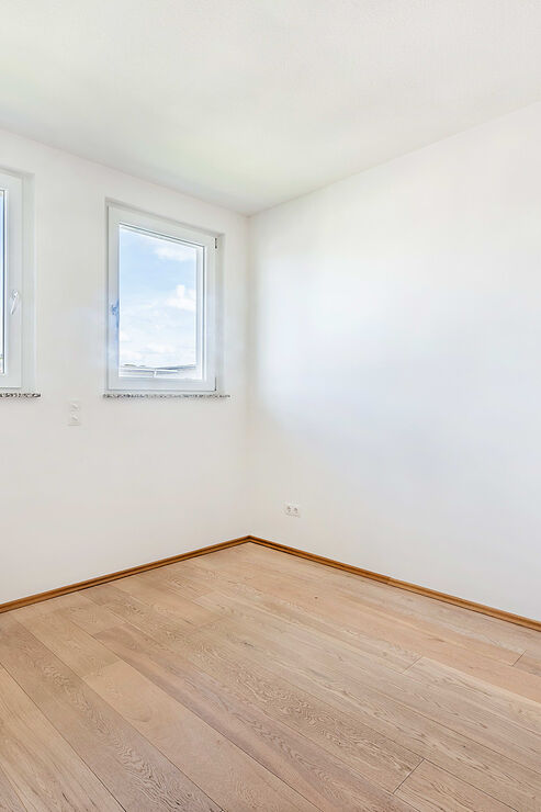 Gut geschnittenes Schlafzimmer
