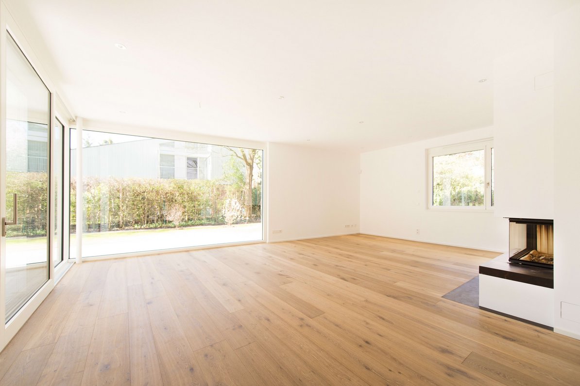 Representative living area with open fireplace
