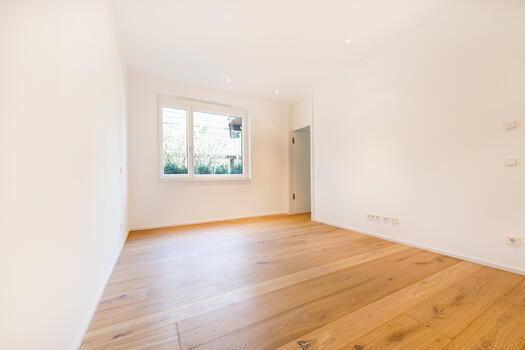 Masterbedroom mit Ankleide und Masterbad