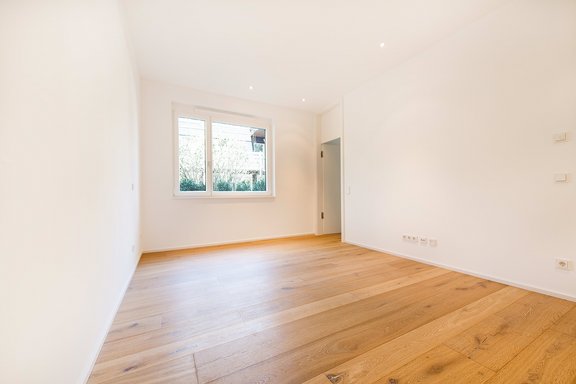 Masterbedroom mit Ankleide und Masterbad