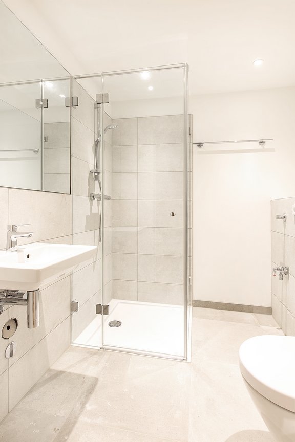 Shower room in the basement